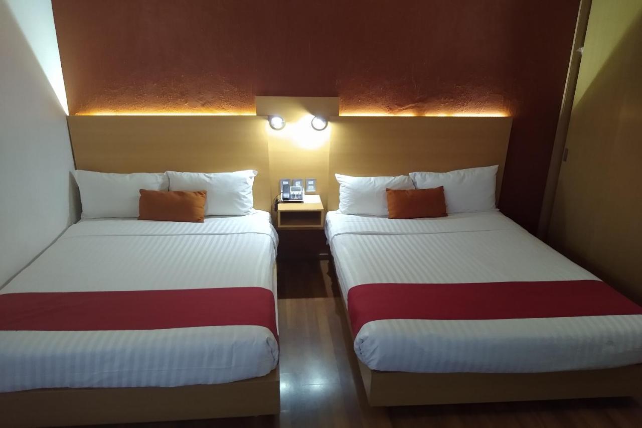 Hotel Villa Del Sol Expo Гвадалахара Екстер'єр фото