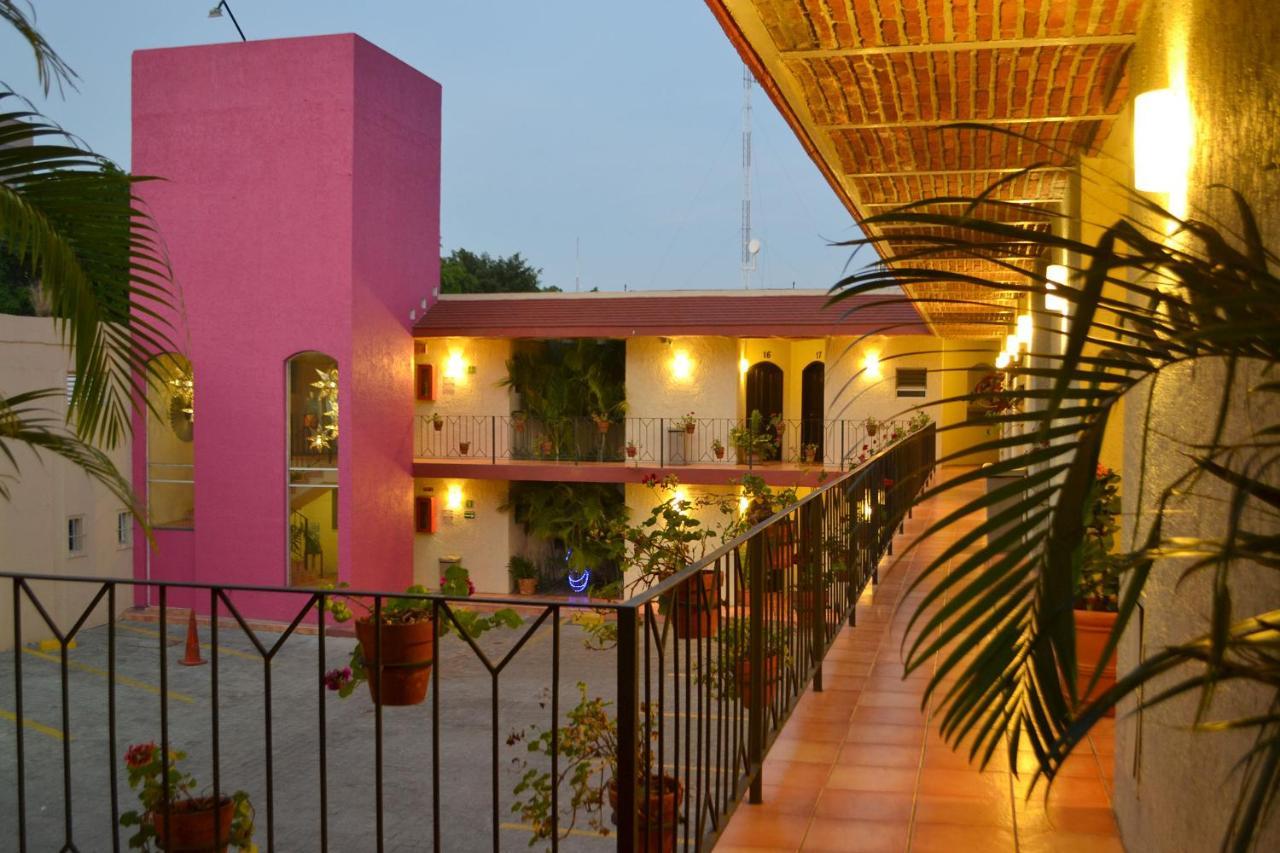 Hotel Villa Del Sol Expo Гвадалахара Екстер'єр фото