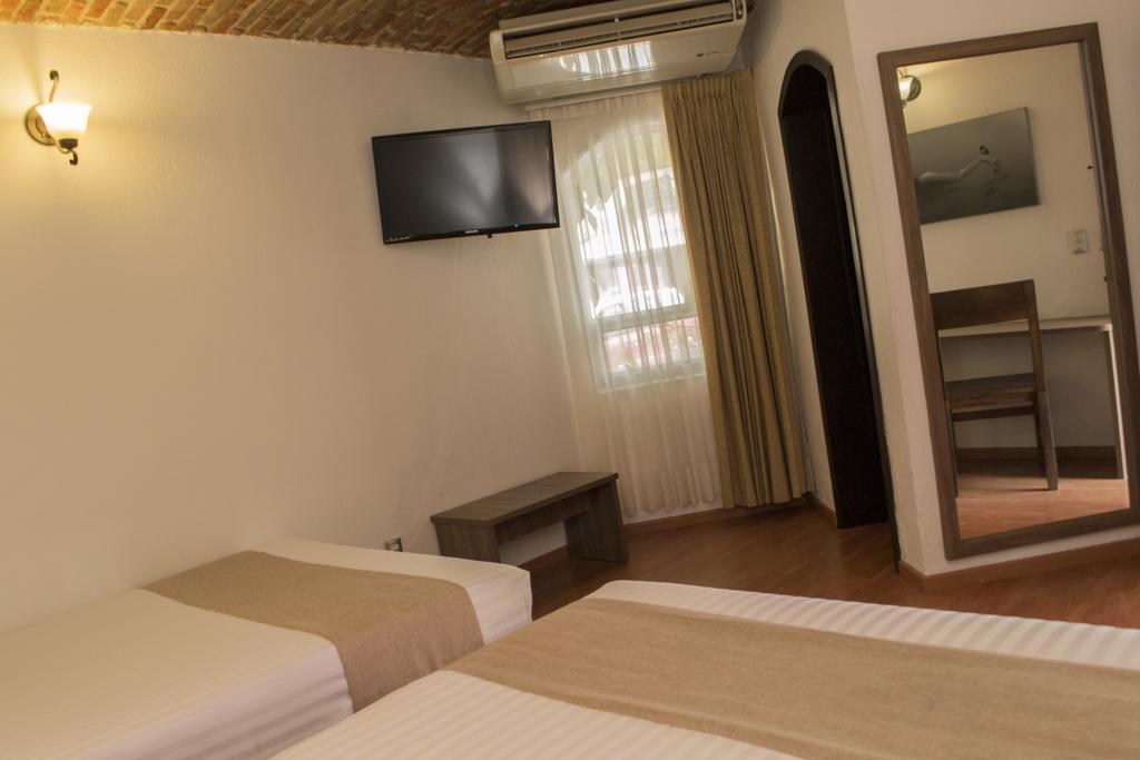 Hotel Villa Del Sol Expo Гвадалахара Екстер'єр фото
