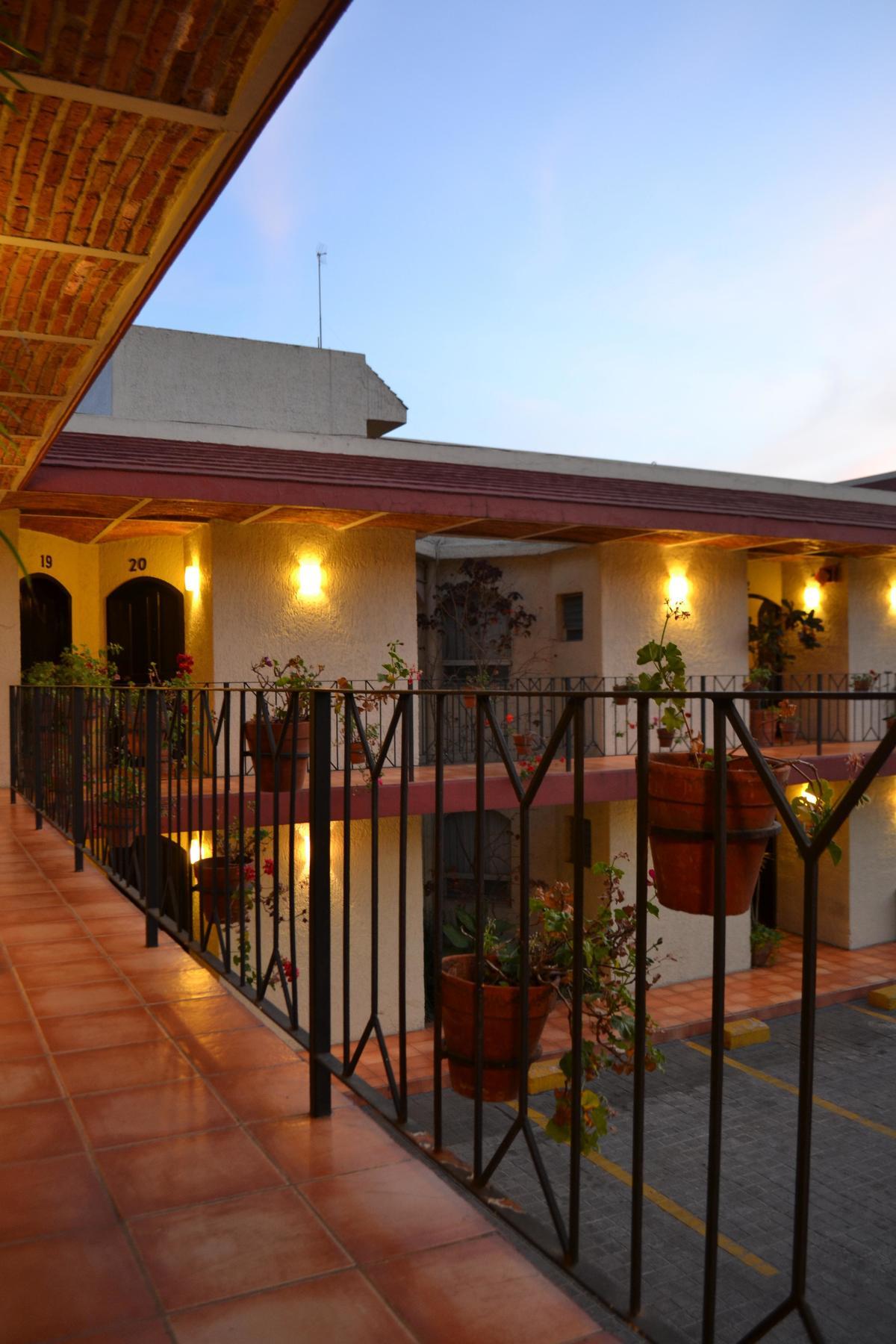 Hotel Villa Del Sol Expo Гвадалахара Екстер'єр фото