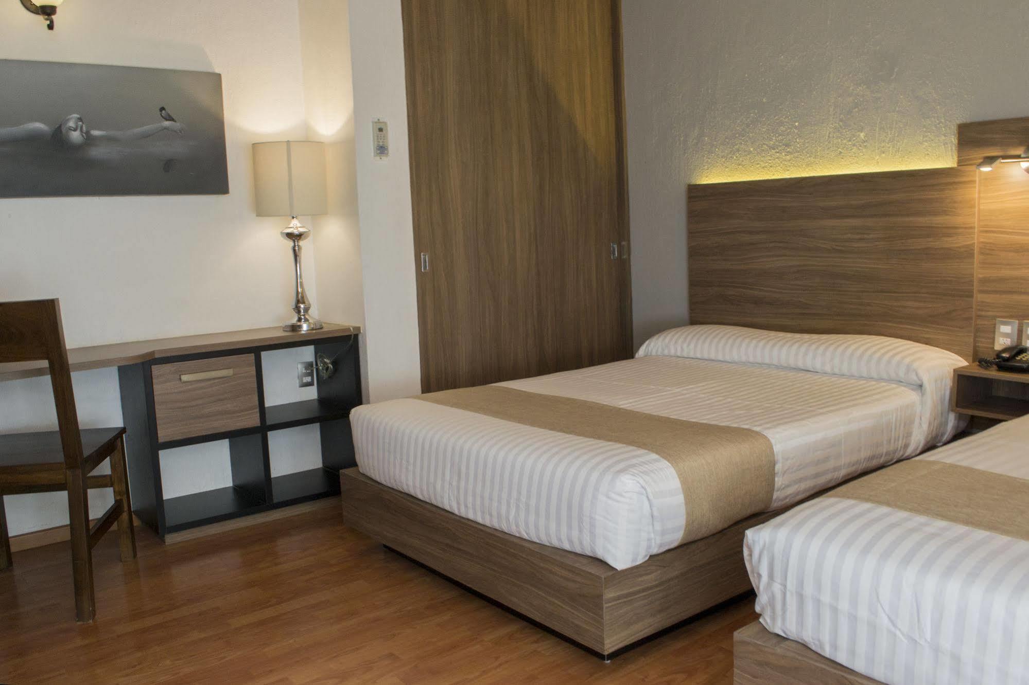 Hotel Villa Del Sol Expo Гвадалахара Екстер'єр фото